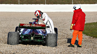 Kimi Raikkonen Knows What He's Doing—Even When It Comes to Fixing F1 Seats